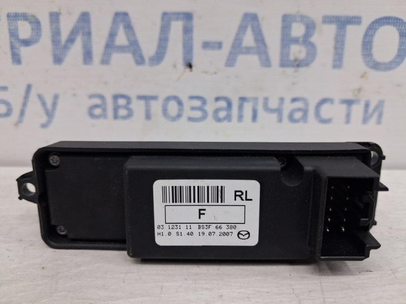 Кнопка стеклоподъемника Mazda 3 BK 1.6 БЕНЗИН Z6 2003 (б/у) Київ - зображення 3