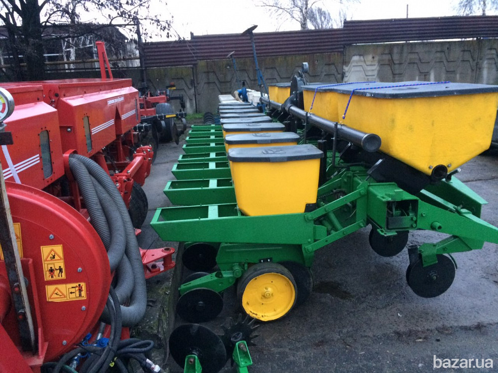 Сеялка John Deere 7200 8 рядная б.у. Днепр - изображение 1