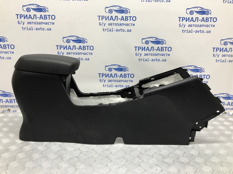 Подлокотник Infiniti Q50 V37 2.2 DIESEL OM651 2013 (б/у) Київ - зображення 1