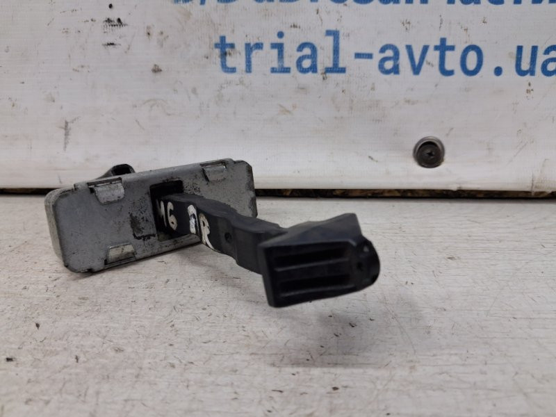 Ограничитель двери передний правый Mazda 6 GJ 2.2 DIESEL 2012 (б/у) Київ - зображення 3