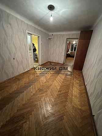 Продаж 2-х кімнатної квартири м Святошино 10 хв.пішки. код: 21147197 Київ