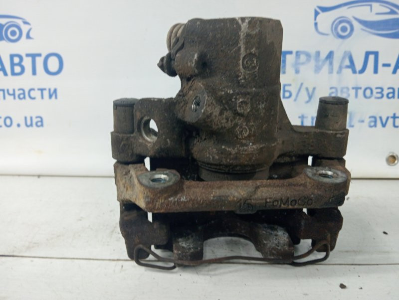 Суппорт задний правый Ford Kuga CBS 2.0 DIESEL 2011 (б/у) Київ - зображення 3