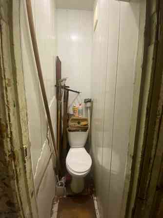 продам 2 комнатную Дніпро