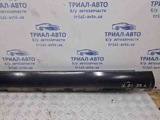 Накладка порога внешняя правая Toyota Avensis 2002-2010 7585105901 (Арт. 62017) Киев