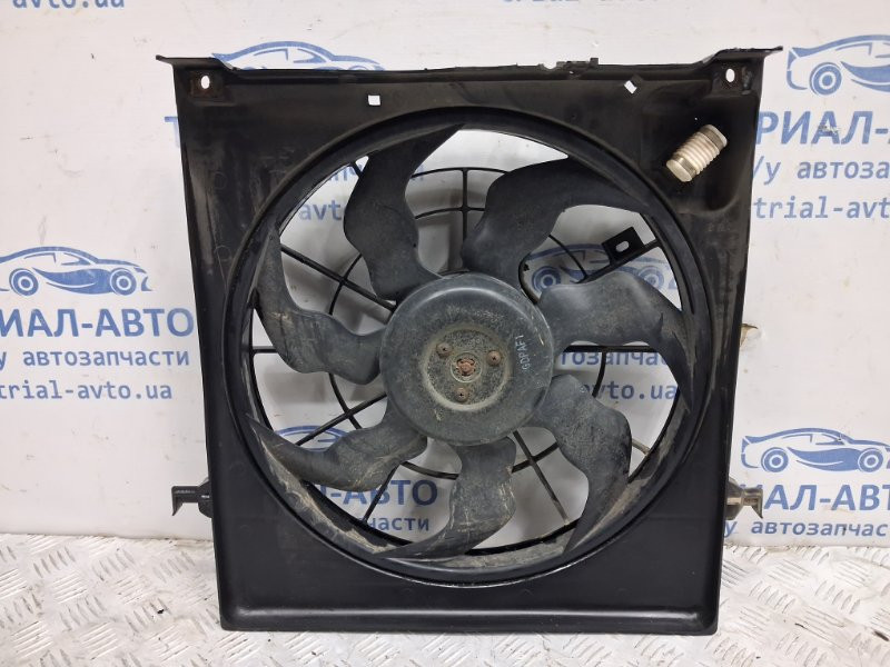 Диффузор с вентилятором радиатора Kia Ceed ED 1.6 DIESEL D4FB 2006 (б/у) Киев - изображение 1