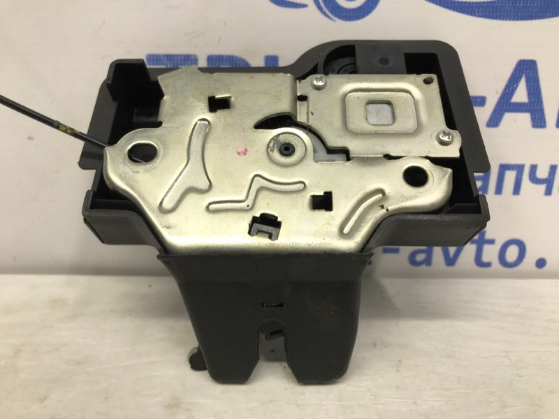 Замок крышки багажника Infiniti Q50 V37 2.2 DIESEL OM651 2013 (б/у) Київ - зображення 3