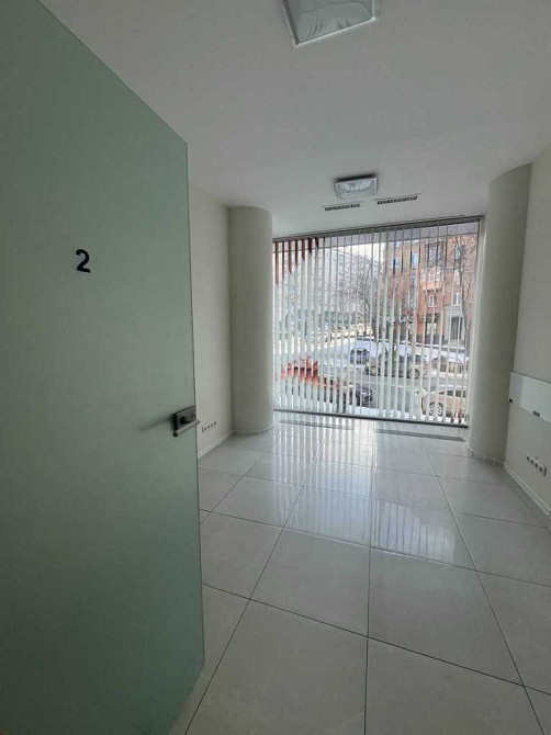 долгосрочная аренда торговые площади Киев, Печерский, 6208 $/мес. Київ - зображення 2