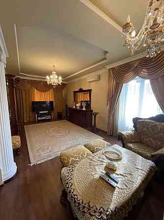 Продам. 6-к.кв., 4/5, вул. Титова (Незалежності) Дніпро