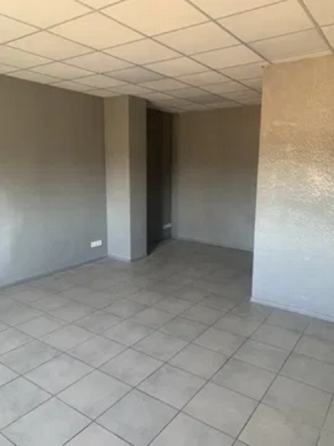 Лісова метро,вул Кубанської України 1,ГЕНЕРАТОР Є, офіс 20м Киев