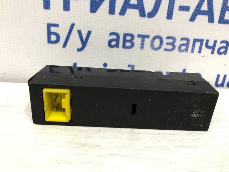 Кнопка стеклоподъемника Mitsubishi Pajero Sport K9 2.5 DIESEL 4D56 1996 (б/у) Київ - зображення 3