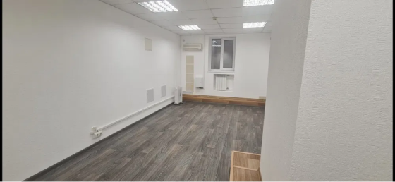 Контрактова пл метро,вул Сковороди 7, офіс 22м Київ