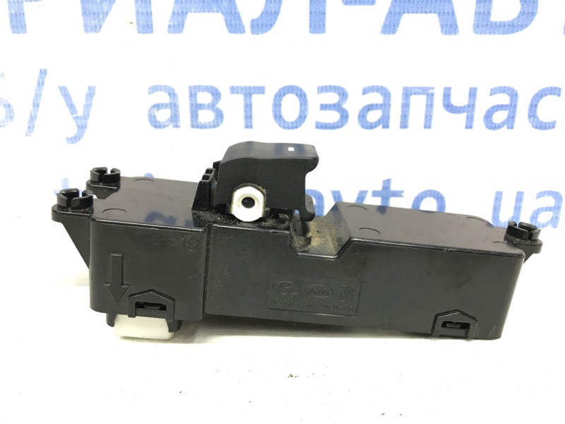 Кнопка стеклоподъемника Hyundai Tucson 2015-2021 93575D3121 (Арт. 44334) Киев - изображение 2