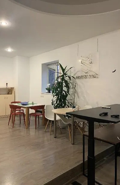 Продам. Офис. 470 м.кв. 3/3, пр.Дмитрия Яворницкого 67 Днепр - изображение 1