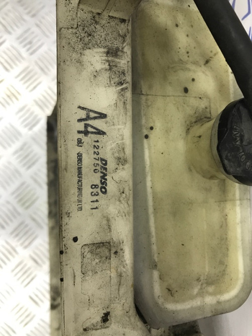 Диффузор с вентилятором радиатора Toyota Avensis T25 1.8 БЕНЗИН 1ZZFE 2003 (б/у) Киев - изображение 8