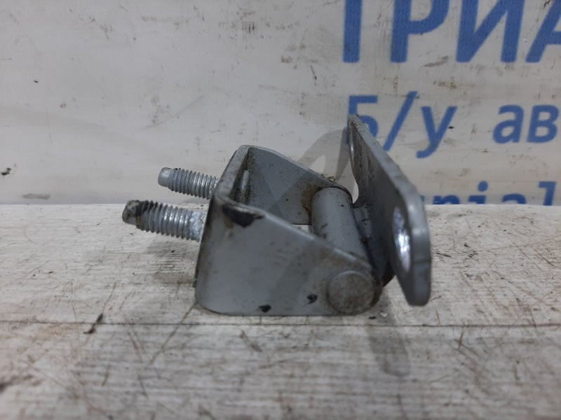 Петля крышки багажника Hyundai IX35 LM 2.0 DIESEL 2010 (б/у) Киев - изображение 3