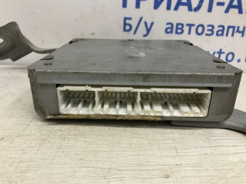 Блок управления Toyota Land Cruiser 1998-2007 8929060011 (Арт. 6751) Київ - зображення 2