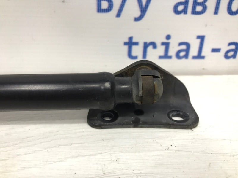 Амортизатор крышки багажника Mitsubishi Outlander GF 2.2 DIESEL 4N14 2012 прав. (б/у) Київ - зображення 3