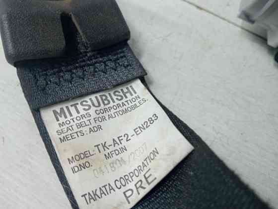 Ремень безопасности передний левый Mitsubishi Pajero Wagon 4 3.2 ДИЗЕЛЬ 4M41 2006 (б/у) Киев