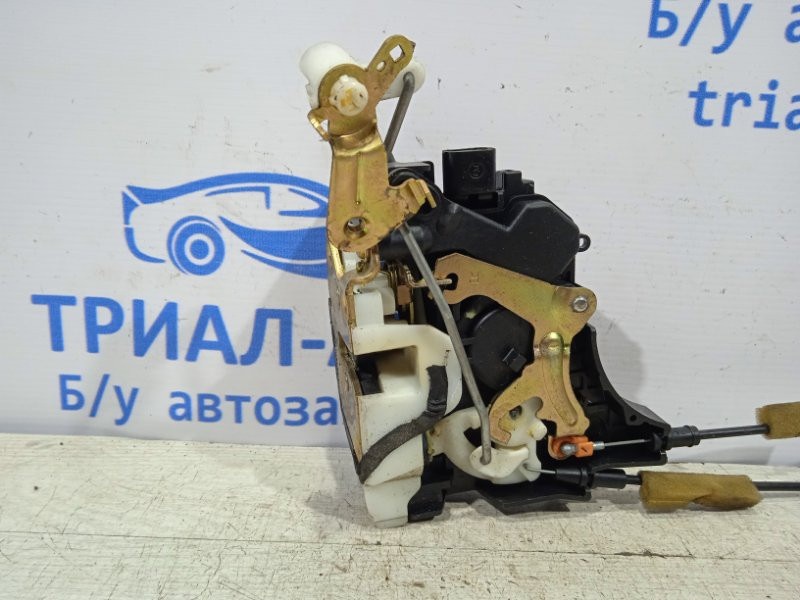 Замок двери передний правый Mitsubishi Outlander XL 3.0 БЕНЗИН 2007 (б/у) Київ - зображення 2