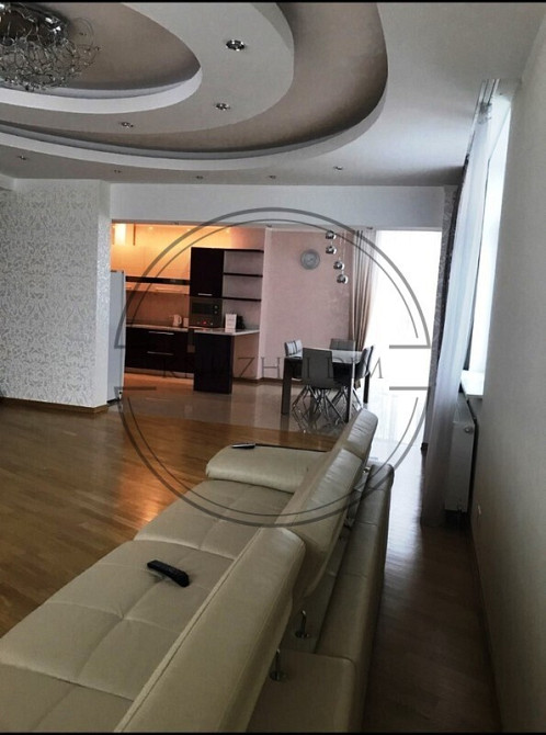 Просторная 3-х к. кв. в ЖК Триумф, ст. м. Выдубичи. № 21105134 Киев - изображение 9