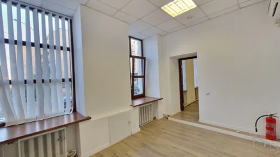 Контрактова пл,вул Фролівська 9\11, приміщення 105м Київ