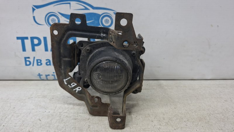 Фара противотуманная правая Mitsubishi Lancer 9 1.6 БЕНЗИН 4G18 2003 (б/у) Київ - зображення 1