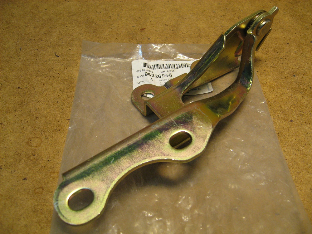 Петля капота Evanda Днепр - изображение 1