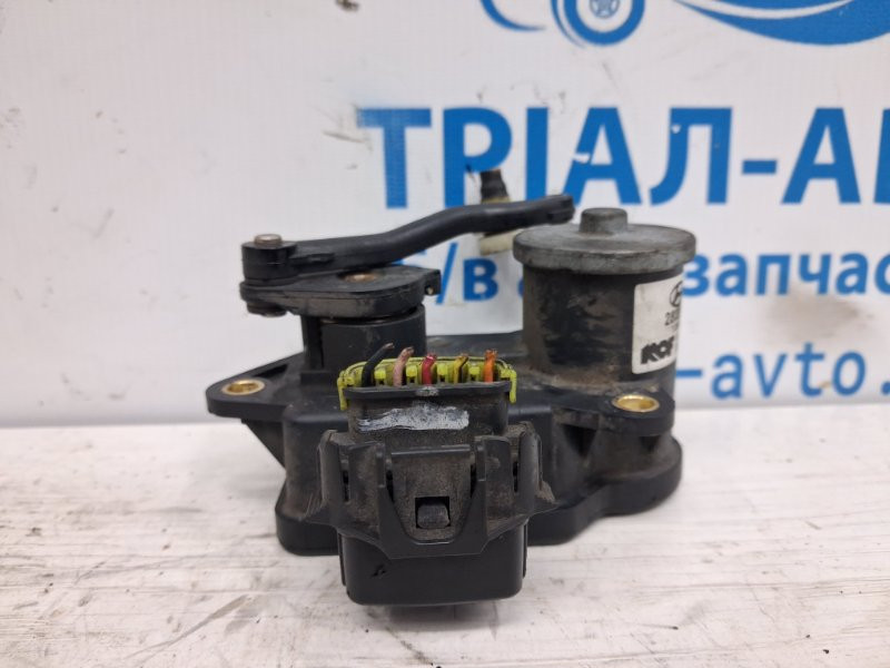 Привод заслонки впускного коллектора Hyundai I30 GD 1.6 DIESEL D4FB 2011 (б/у) Киев - изображение 2