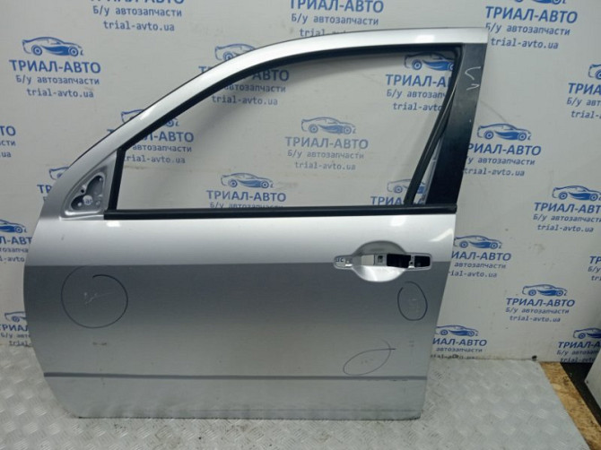 Дверь передняя левая Mitsubishi Outlander CU 2.4 БЕНЗИН 4G69 2003 (б/у) Киев - изображение 1