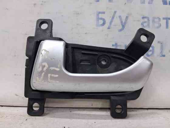 Ручка двери внутренняя левая Kia Sportage SL 1.7 DIESEL D4FD 2010 (б/у) Киев