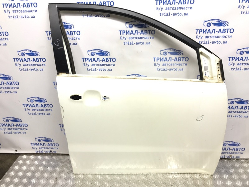 Дверь передняя правая SsangYong Korando C200 2.0 DIESEL 2010 (б/у) Киев - изображение 1