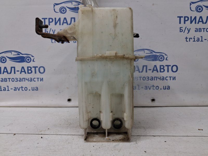 Бачок омывателя Mitsubishi Outlander CU 2.4 БЕНЗИН 4G69 2003 (б/у) Киев - изображение 2