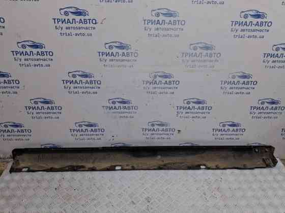 Накладка порога внешняя левая Kia Sorento BL 2.5 DIESEL D4CB 2002 (б/у) Киев