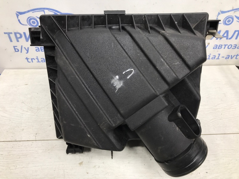 Корпус воздушного фильтра Toyota Avensis T27 2.0 DIESEL 2009 (б/у) Київ - зображення 3