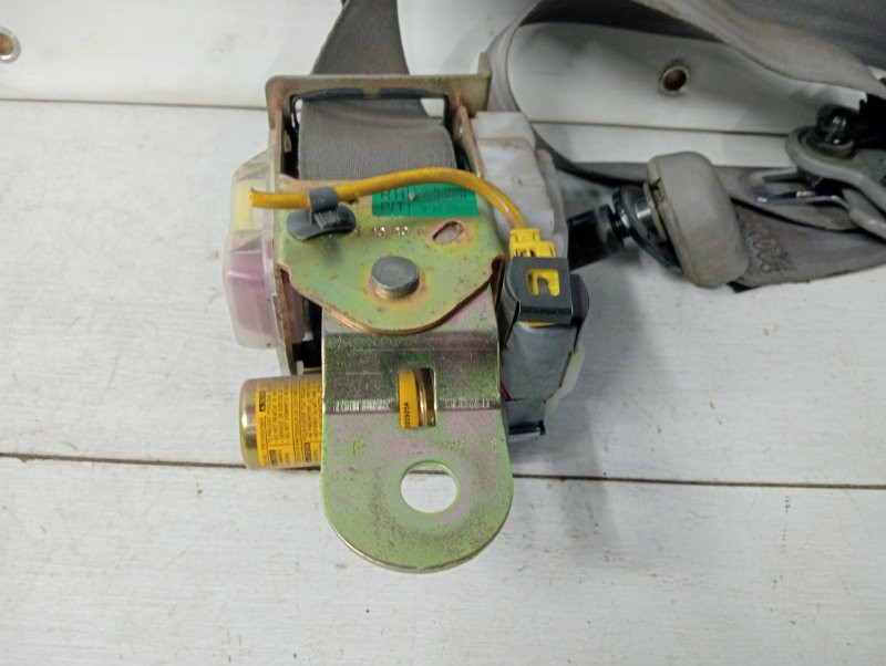 Ремень безопасности передний правый Kia Sorento BL 2.5 DIESEL D4CB 2002 (б/у) Киев - изображение 3