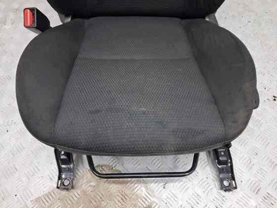 Сиденье переднее левое Mazda 3 BK 1.6 БЕНЗИН Z6 2003 (б/у) Київ