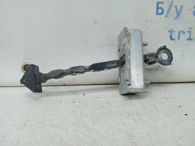 Ограничитель двери передний правый Mazda CX 5 KE 2.2 DIESEL 2011 (б/у) Киев - изображение 4