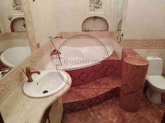 Оренда 2-х к. квартири студіо біля метро Університет. № 1143320 Київ