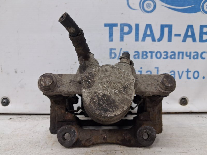 Суппорт задний правый Toyota Avensis T25 2.2 DIESEL 2ADFTV 2002 (б/у) Київ - зображення 4