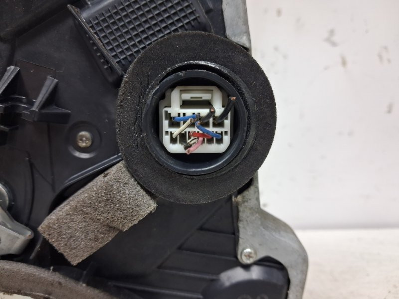 Замок двери передний правый Toyota RAV 4 A40 2.2 DIESEL 2ADFTV 2012 (б/у) Київ - зображення 3