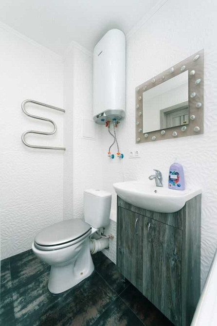 посуточная аренда 1-к квартира Киев, Подольский, 900 грн./сутки Киев - изображение 2