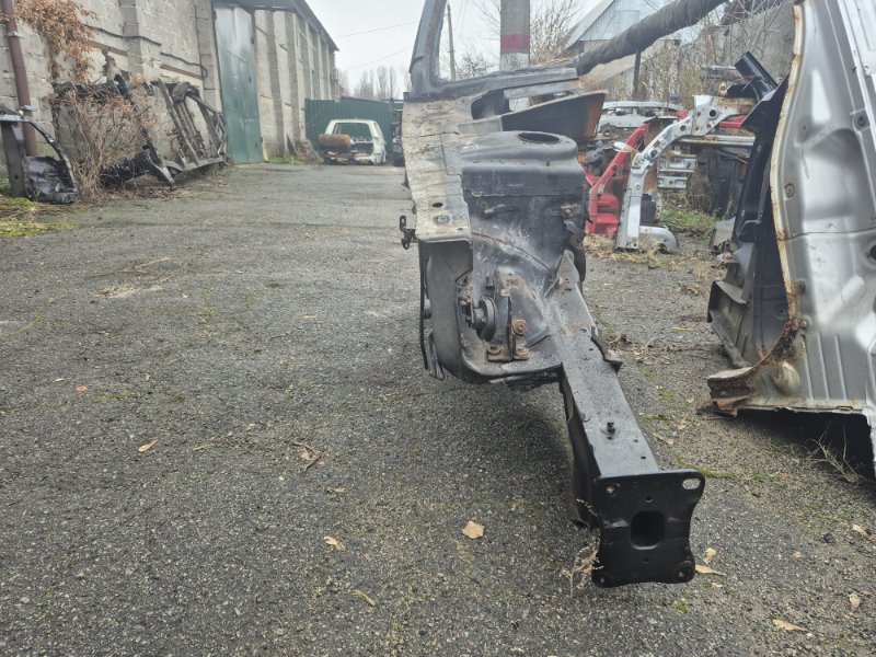 Четверть автомобиля передняя правая Hyundai Sonata NF 2.4 БЕНЗИН G4KC 2004 (б/у) Киев - изображение 5