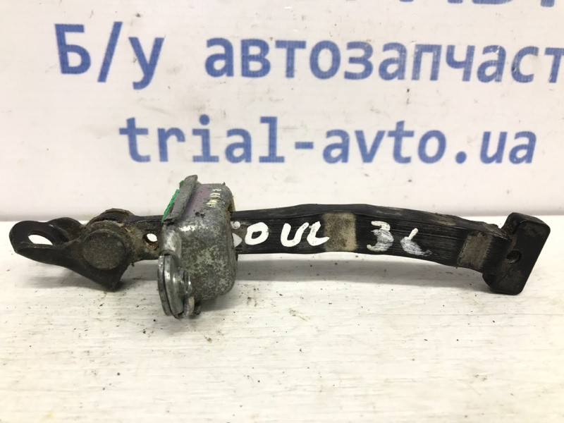 Ограничитель двери задний левый Kia Soul AM 1.6 БЕНЗИН G4FC 2008 (б/у) Київ - зображення 1