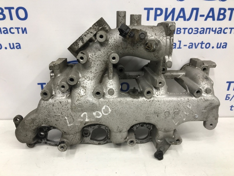 Коллектор впускной металл Mitsubishi L200 KB 2.5 ДИЗЕЛЬ 4D56U 2006 (б/у) Київ - зображення 1