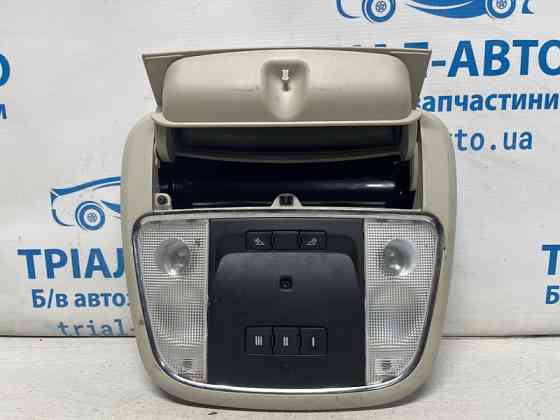 Плафон передний Jeep Grand Cherokee 2010-2022 1UC731DAAA (Арт. 74825) Київ