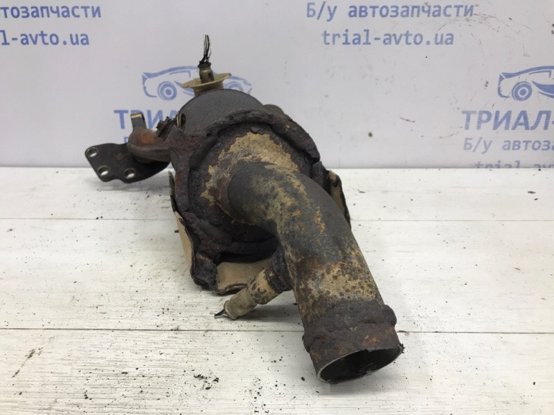 Коллектор выпускной с катализатором Chevrolet Epica V250 2.0 X20D1 2006 (б/у) Киев - изображение 3