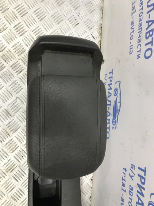 Подлокотник Chevrolet Cruze J300 1.8 2009 (б/у) Киев - изображение 6