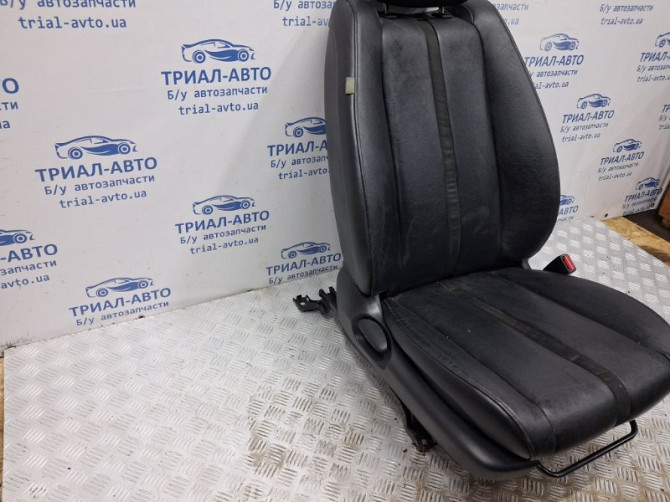 Сиденье переднее правое Mazda CX 7 ER 2.3 БЕНЗИН 	L3VDT 2007 (б/у) Київ - зображення 4