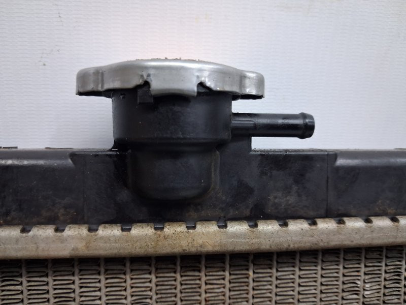 Радиатор основной Mitsubishi Pajero Wagon 3 3.2 ДИЗЕЛЬ 4M41 1999 (б/у) Киев - изображение 4