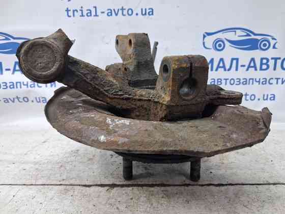 Кулак поворотный левый со ступицей Mitsubishi Lancer 9 1.6 БЕНЗИН 4G18 2003 (б/у) Киев